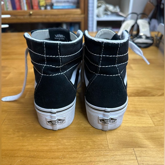 Vans Hi-Skate Platform - Picture 3 of 3